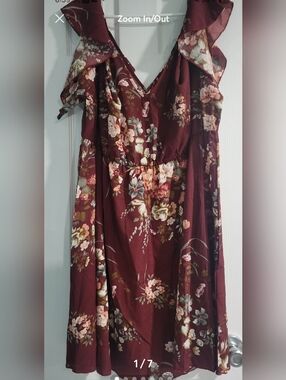 SHEIN Burgundy Floral V-Neck Maxi Dress